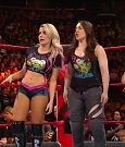 WWE_RAW_2019_08_19_720p_WEB_h264-HEEL_mp4_005737736.jpg