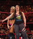 WWE_RAW_2019_08_19_720p_WEB_h264-HEEL_mp4_005738704.jpg