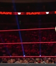 WWE_RAW_2019_08_19_720p_WEB_h264-HEEL_mp4_005811093.jpg