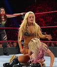 WWE_RAW_2019_08_19_720p_WEB_h264-HEEL_mp4_005868033.jpg