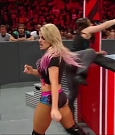 WWE_RAW_2019_08_19_720p_WEB_h264-HEEL_mp4_005891990.jpg