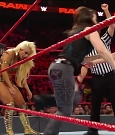 WWE_RAW_2019_08_19_720p_WEB_h264-HEEL_mp4_005915497.jpg