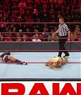 WWE_RAW_2019_08_19_720p_WEB_h264-HEEL_mp4_005974423.jpg