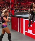 WWE_RAW_2019_08_19_720p_WEB_h264-HEEL_mp4_006038420.jpg