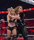 WWE_RAW_30th_May_2022_720p_WEBRip_h264_mp4_003345164.jpg