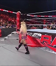 WWE_RAW_30th_May_2022_720p_WEBRip_h264_mp4_003462881.jpg