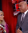 WWE_Raw_06_05_17_720p_HDTV_H264-XWT_mp4_001988940.jpg