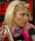 WWE_Raw_07_31_17_720p_HDTV_H264-XWT_mp4_006308593.jpg