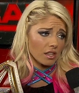 WWE_Raw_07_31_17_720p_HDTV_H264-XWT_mp4_006339997.jpg