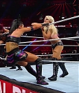 WWE_Royal_Rumble_2019_PPV_720p_WEB_h264-HEEL_mp4_008230822.jpg