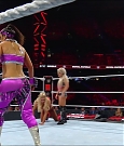 WWE_Royal_Rumble_2019_PPV_720p_WEB_h264-HEEL_mp4_008328386.jpg