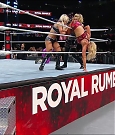 WWE_Royal_Rumble_2019_PPV_720p_WEB_h264-HEEL_mp4_008394252.jpg