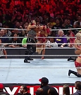 WWE_Royal_Rumble_2019_PPV_720p_WEB_h264-HEEL_mp4_008398590.jpg