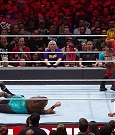 WWE_Royal_Rumble_2019_PPV_720p_WEB_h264-HEEL_mp4_008772130.jpg