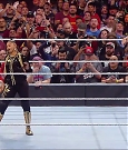 WWE_Royal_Rumble_2020_PPV_720p_WEB_h264-HEEL_mp4_002371734.jpg