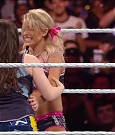 WWE_Royal_Rumble_2020_PPV_720p_WEB_h264-HEEL_mp4_002634400.jpg