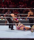 WWE_Royal_Rumble_2020_PPV_720p_WEB_h264-HEEL_mp4_002648900.jpg