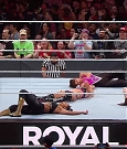 WWE_Royal_Rumble_2020_PPV_720p_WEB_h264-HEEL_mp4_002696134.jpg