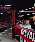 WWE_Royal_Rumble_2020_PPV_720p_WEB_h264-HEEL_mp4_002782434.jpg