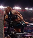 WWE_Royal_Rumble_2020_PPV_720p_WEB_h264-HEEL_mp4_003197267.jpg