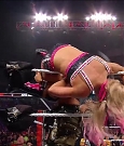 WWE_Royal_Rumble_2020_PPV_720p_WEB_h264-HEEL_mp4_003563967.jpg