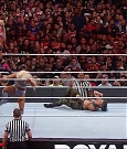 WWE_Royal_Rumble_2020_PPV_720p_WEB_h264-HEEL_mp4_003669267.jpg