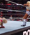 WWE_Royal_Rumble_2020_PPV_720p_WEB_h264-HEEL_mp4_003918034.jpg