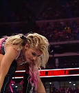 WWE_Royal_Rumble_2020_PPV_720p_WEB_h264-HEEL_mp4_003961267.jpg