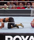 WWE_Royal_Rumble_2020_PPV_720p_WEB_h264-HEEL_mp4_003966167.jpg