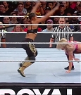 WWE_Royal_Rumble_2020_PPV_720p_WEB_h264-HEEL_mp4_003967567.jpg