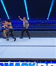 WWE_SmackDown_2020_03_13_720p_WEB_h264-HEEL_mp4_000493192.jpg