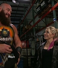 WWE_SmackDown_2020_05_01_720p_WEB_h264-HEEL_mp4_001495710.jpg