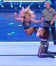 WWE_SmackDown_2020_07_24_720p_WEB_h264-HEEL_mp4_000833966.jpg