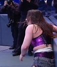 WWE_SmackDown_2020_07_24_720p_WEB_h264-HEEL_mp4_001016048.jpg