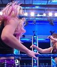 WWE_SmackDown_2020_07_24_720p_WEB_h264-HEEL_mp4_001171436.jpg