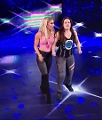 WWE_SmackDown_Live_2019_06_11_720p_HDTV_x264-NWCHD_mp4_003721053.jpg