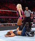 WWE_TLC_2017_PPV_720p_WEB_h264-HEEL_mp4_003209480.jpg