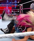 WWE_TLC_2017_PPV_720p_WEB_h264-HEEL_mp4_003221814.jpg