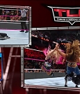 WWE_TLC_2017_PPV_720p_WEB_h264-HEEL_mp4_003334145.jpg