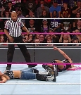 WWE_TLC_2017_PPV_720p_WEB_h264-HEEL_mp4_003420964.jpg