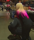 WWE_Total_Divas_S07E03_HDTV_2017-11-15_720p_AVCHD-SC-SDH_mp4_000766484.jpg