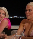 WWE_Total_Divas_S07E06_HDTV_2017-12-13_720p_AVCHD-SC-SDH_mp4_002019148.jpg