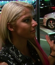 total_divas_s07e08_720p_web_x264-tbs_mkv_001411083.jpg