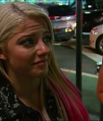 total_divas_s07e08_720p_web_x264-tbs_mkv_001420601.jpg