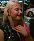 total_divas_s07e08_720p_web_x264-tbs_mkv_001428973.jpg