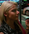 total_divas_s07e08_720p_web_x264-tbs_mkv_001441088.jpg