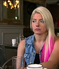 total_divas_s07e08_720p_web_x264-tbs_mkv_001741745.jpg