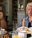 total_divas_s07e08_720p_web_x264-tbs_mkv_001770598.jpg