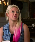 total_divas_s07e08_720p_web_x264-tbs_mkv_001799831.jpg