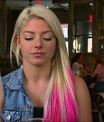 total_divas_s07e08_720p_web_x264-tbs_mkv_001810615.jpg